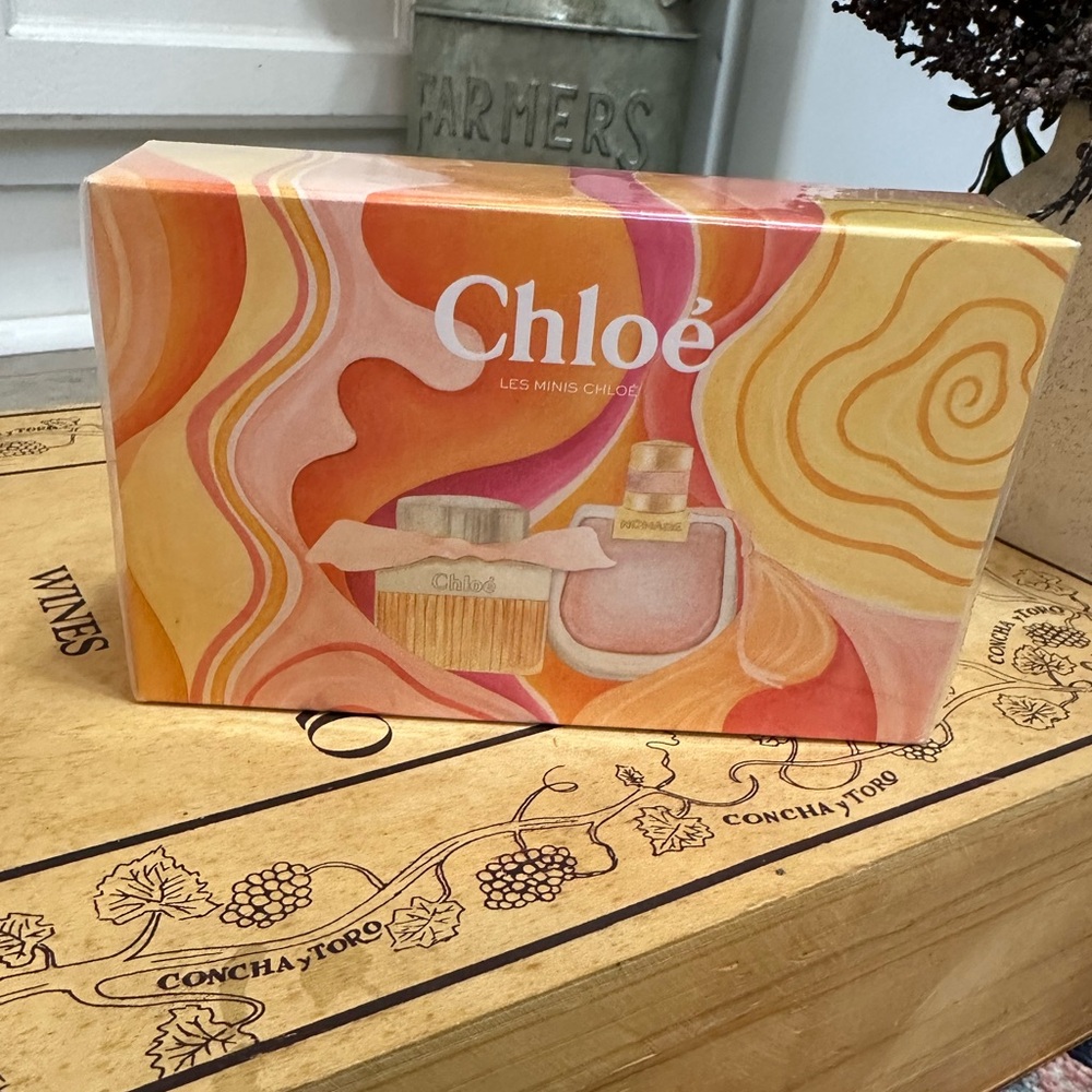 New Chloe Les Wome’s Perfume Gift Set Minis 2 x 0.67 oz Eau de Parfum - Picture 4 of 16